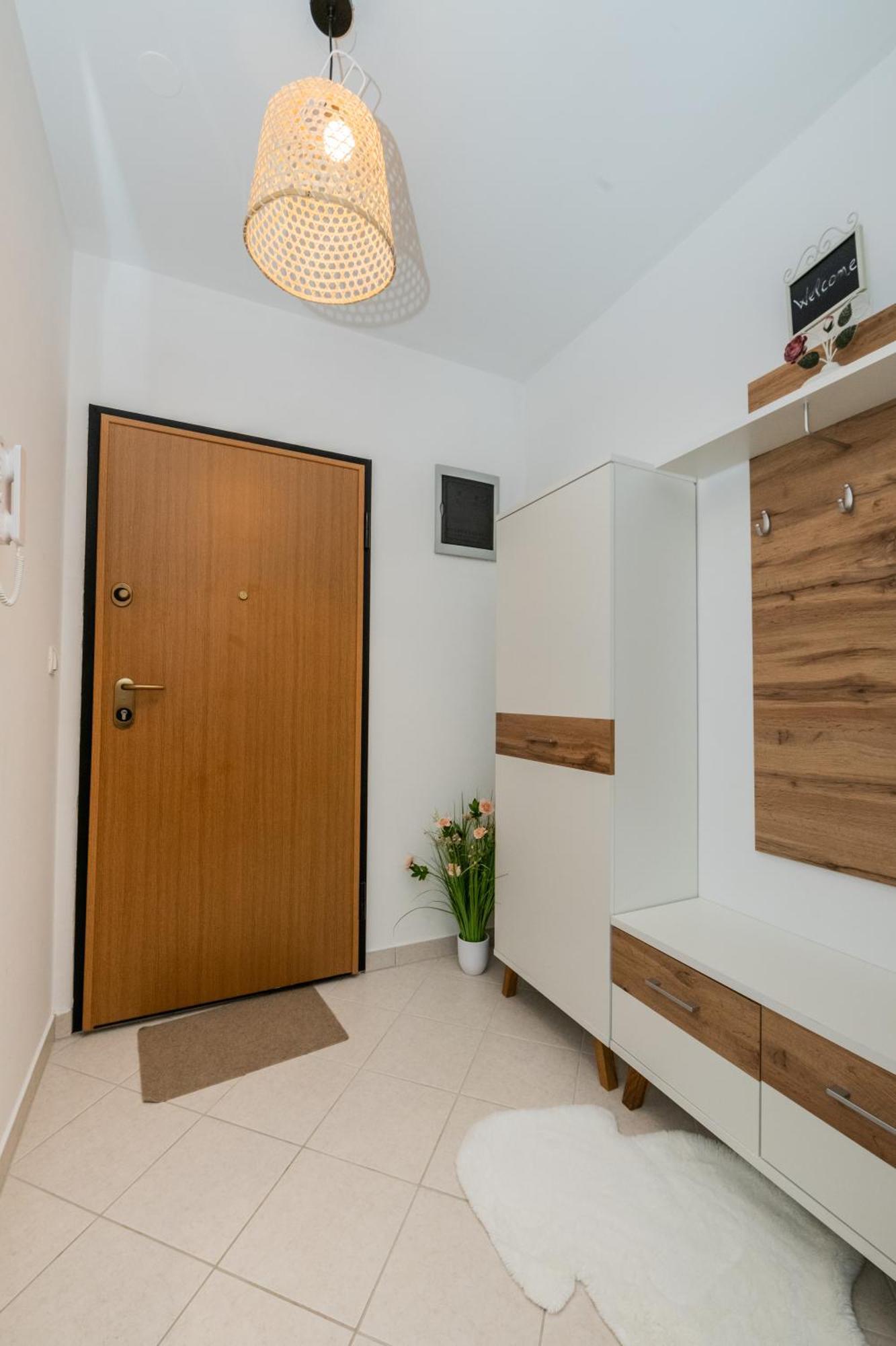 Sun Island Apartment トロギール エクステリア 写真