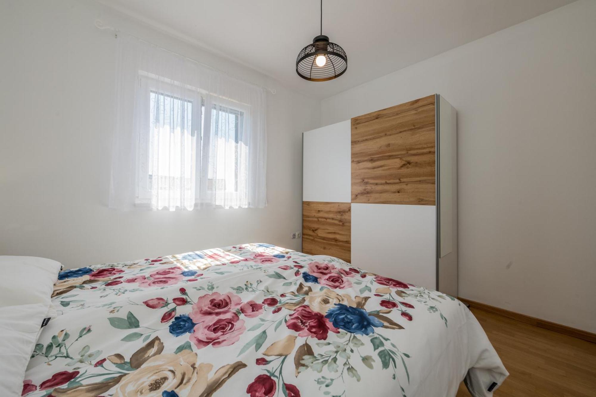 Sun Island Apartment トロギール エクステリア 写真